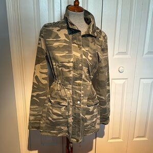 EUC Signature Studio Camouflage Jacket